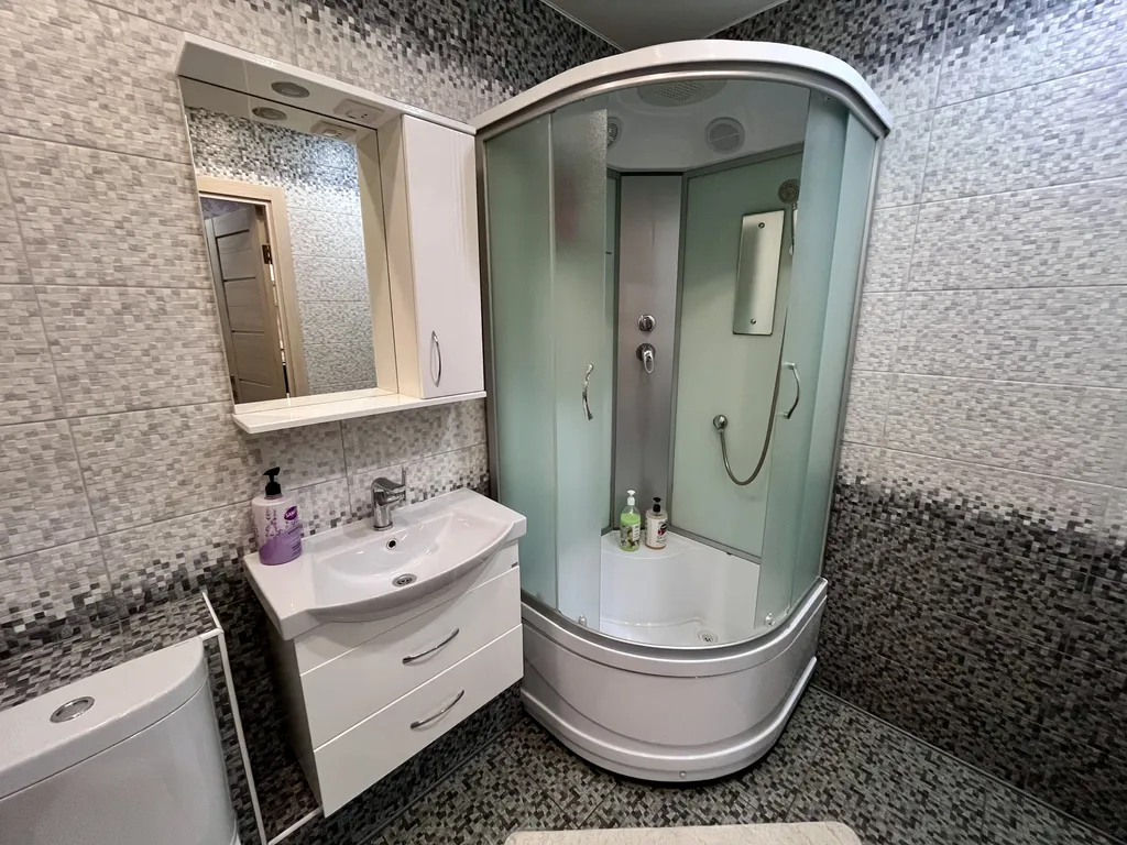 Современная квартира в новом ЖК, свежий ремонт