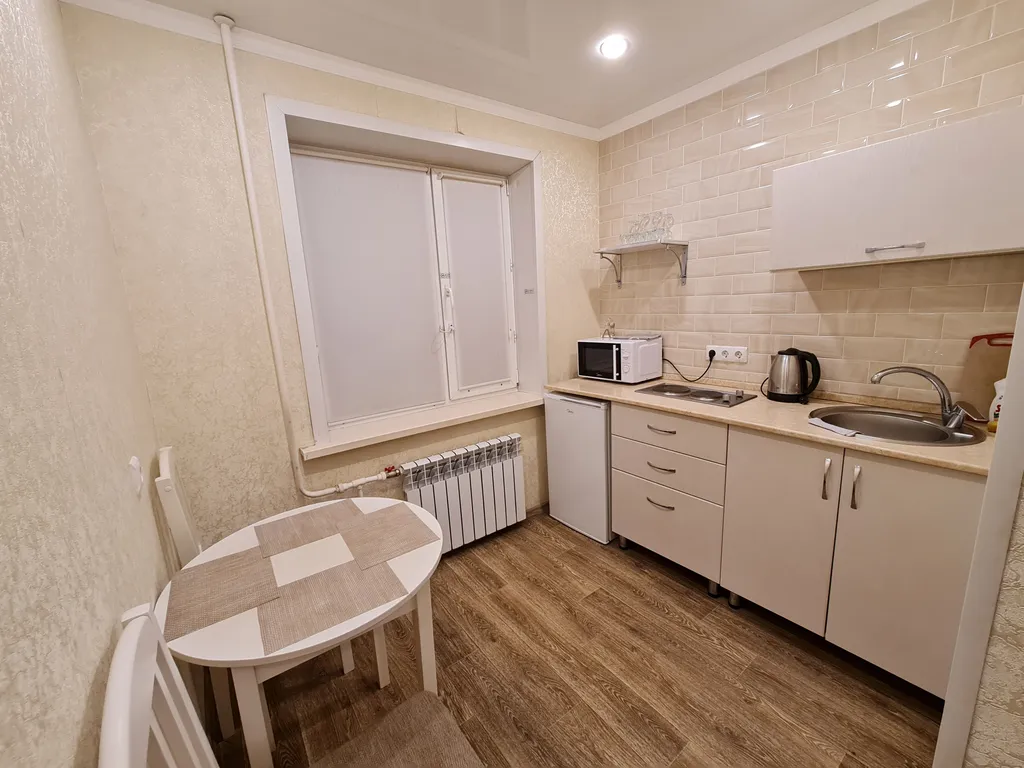 Однокомнатная в бежевых тонах