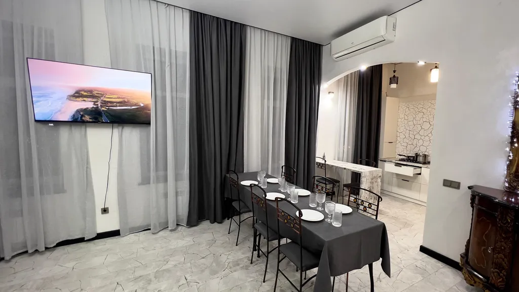 Современная квартира в центре Владикавказа с отдельным входом