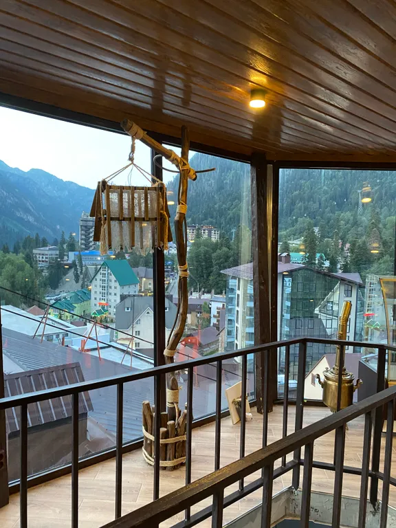 Новые элитные апартаменты с видом на горы