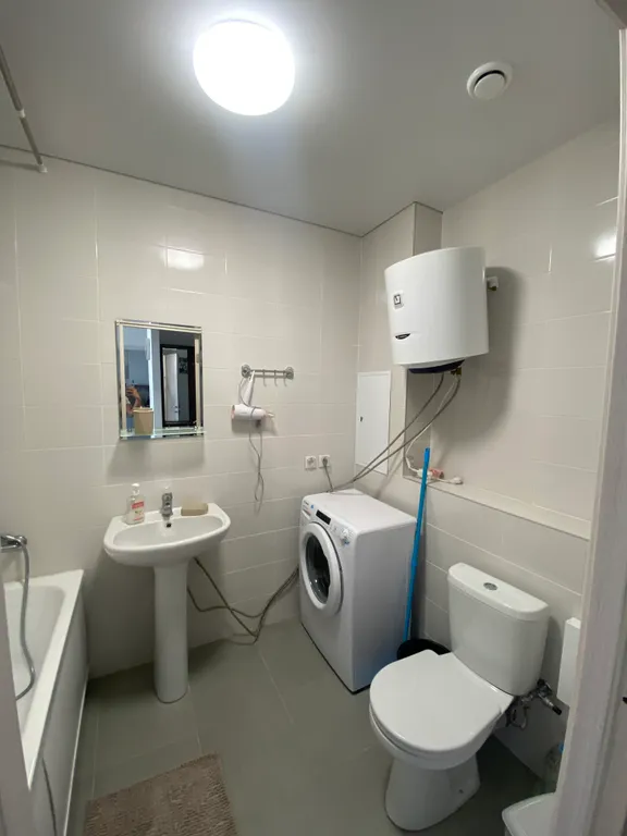 С видом на море, Григорьева