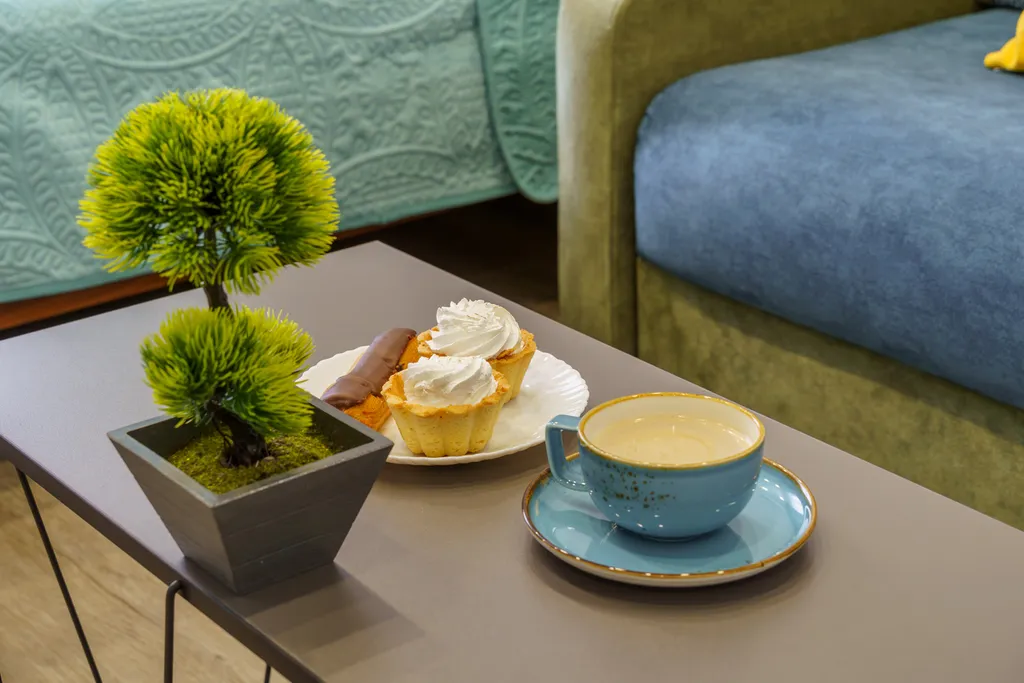 Современная квартира в центре, рядом с Новособорной площадью