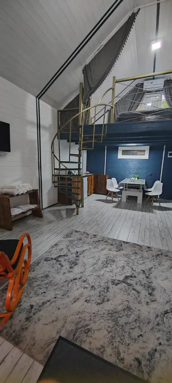 Барнхаус с бассейном