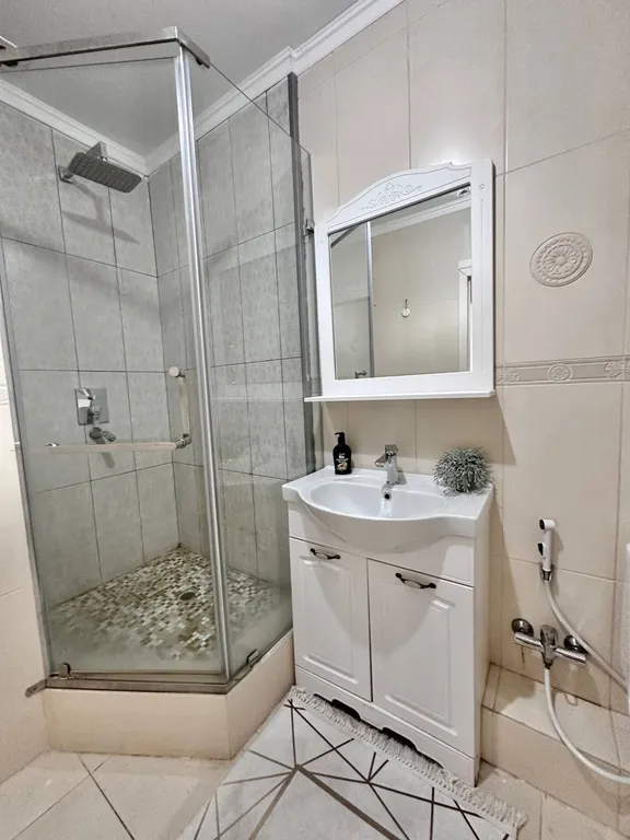 Orynbor Towers Apartments