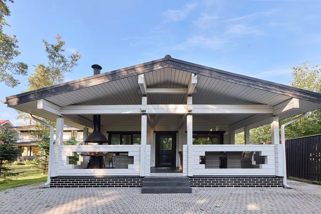 Коттедж Коттедж с большой баней и кальянной зоной — Сертолово