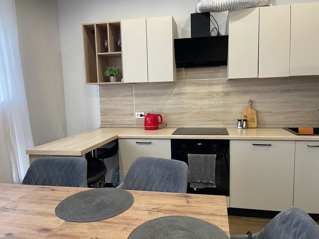 Уютная студия в спальном районе