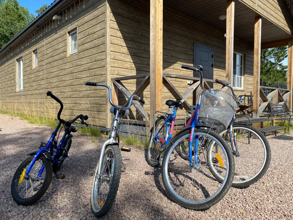 Дом на берегу озера