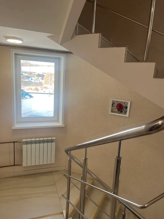 Квартира с диваном и балконом от 3-ех суток