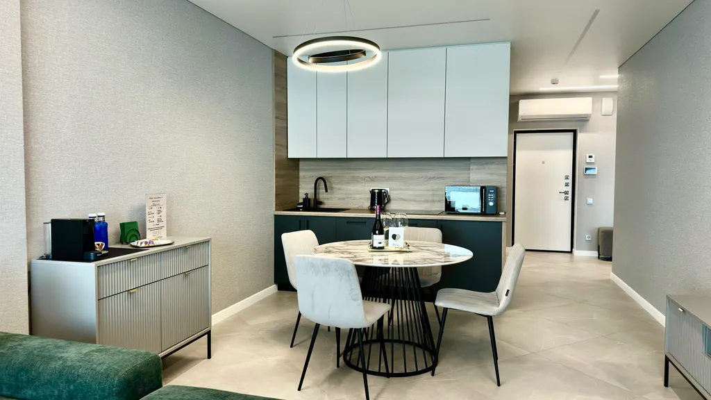 Апартаменты 6