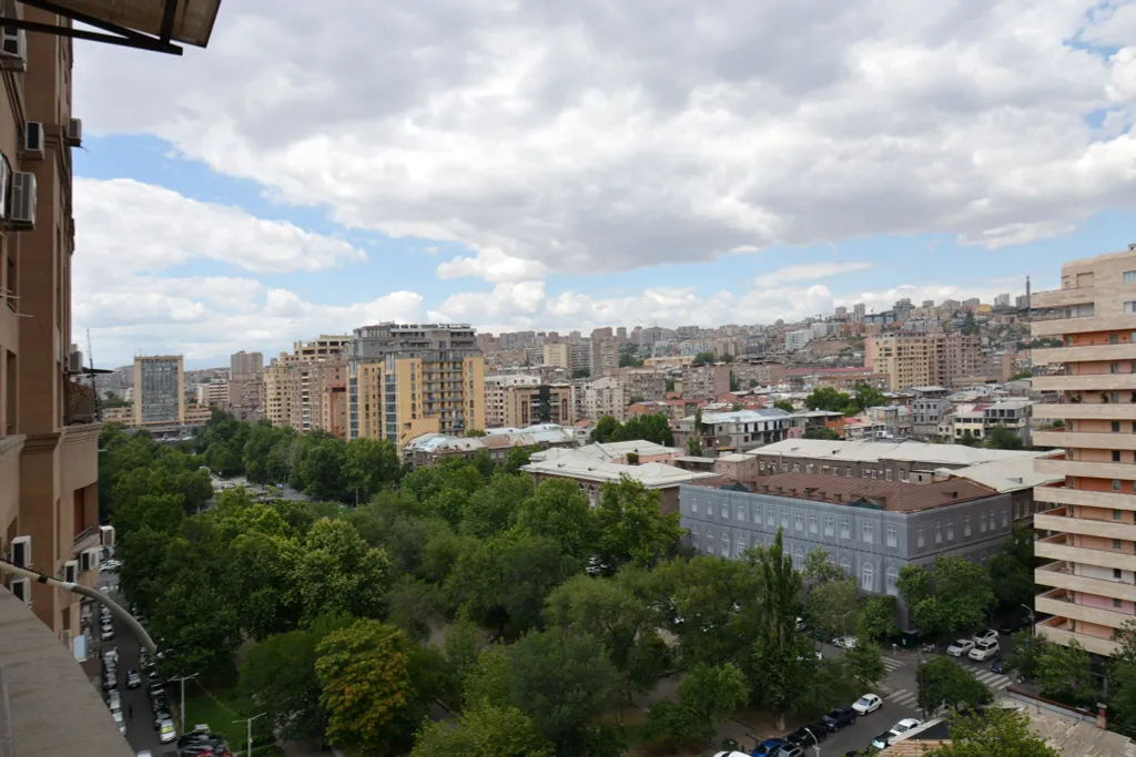 Комфортная квартира в центре города