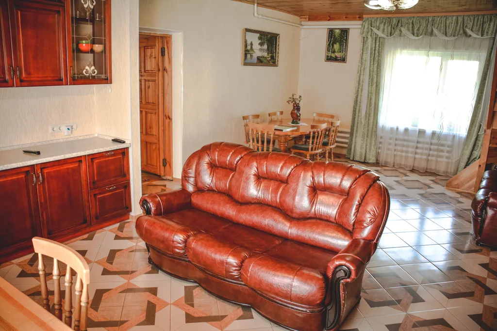 6-комнатный Дом