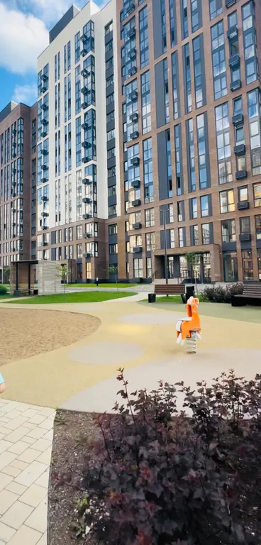 Прекрасная стильная квартира Инь янь