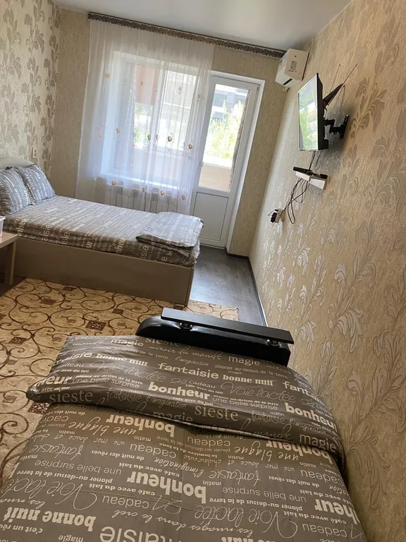 Уютная квартира рядом с трассой М4 — аренда посуточно в Павловск