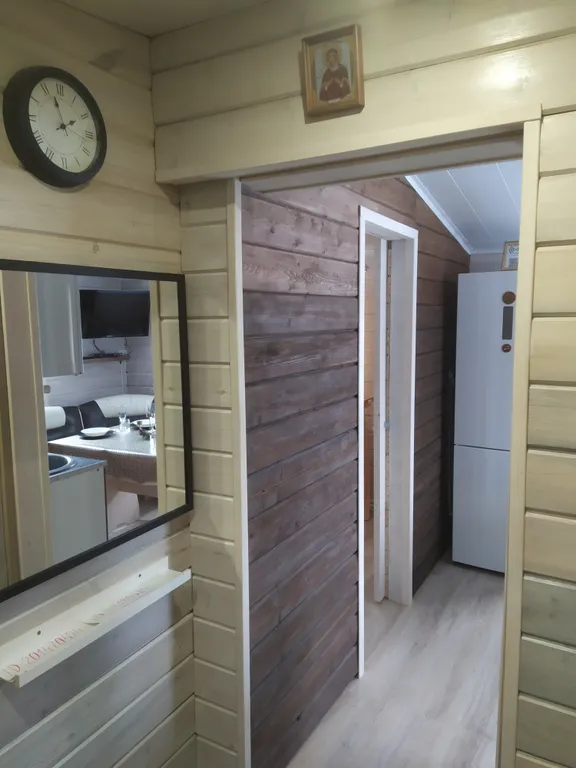 Коттедж Дом с 2 спальнями и кухней -гостиной — Надевицы