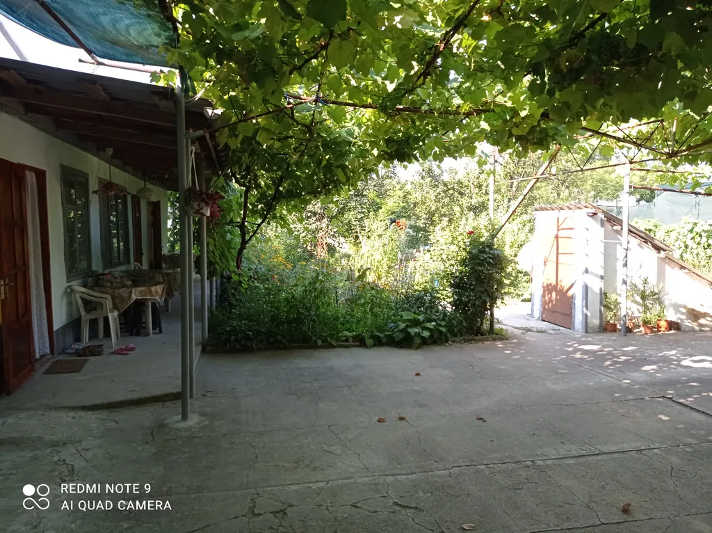 Уютный дворик