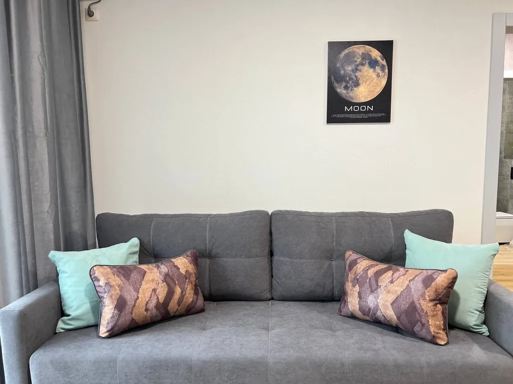 Апартаменты Челбукинг в ЖК комфорт класса на главном проспекте города