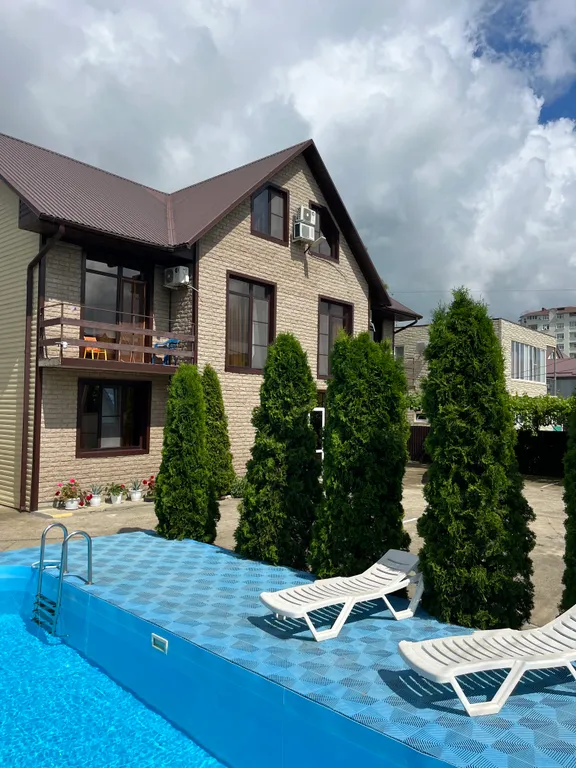 Квартира Четырехместный номер стандарт — аренда посуточно в Джубга