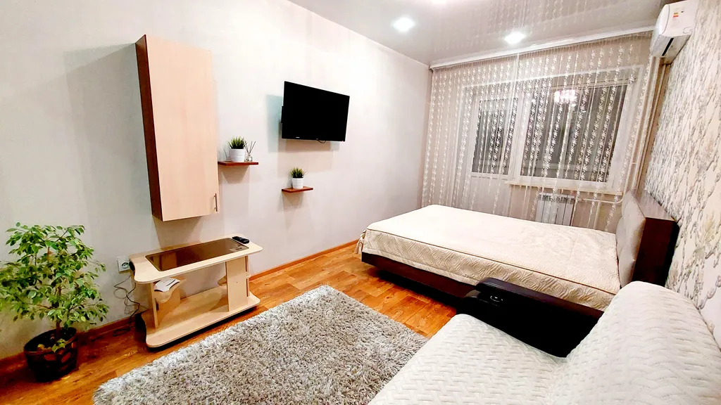 Чистая уютная квартира в новом доме