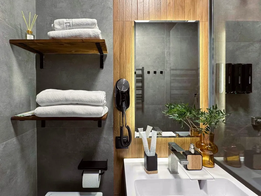 Новая студия с дизайнерским ремонтом