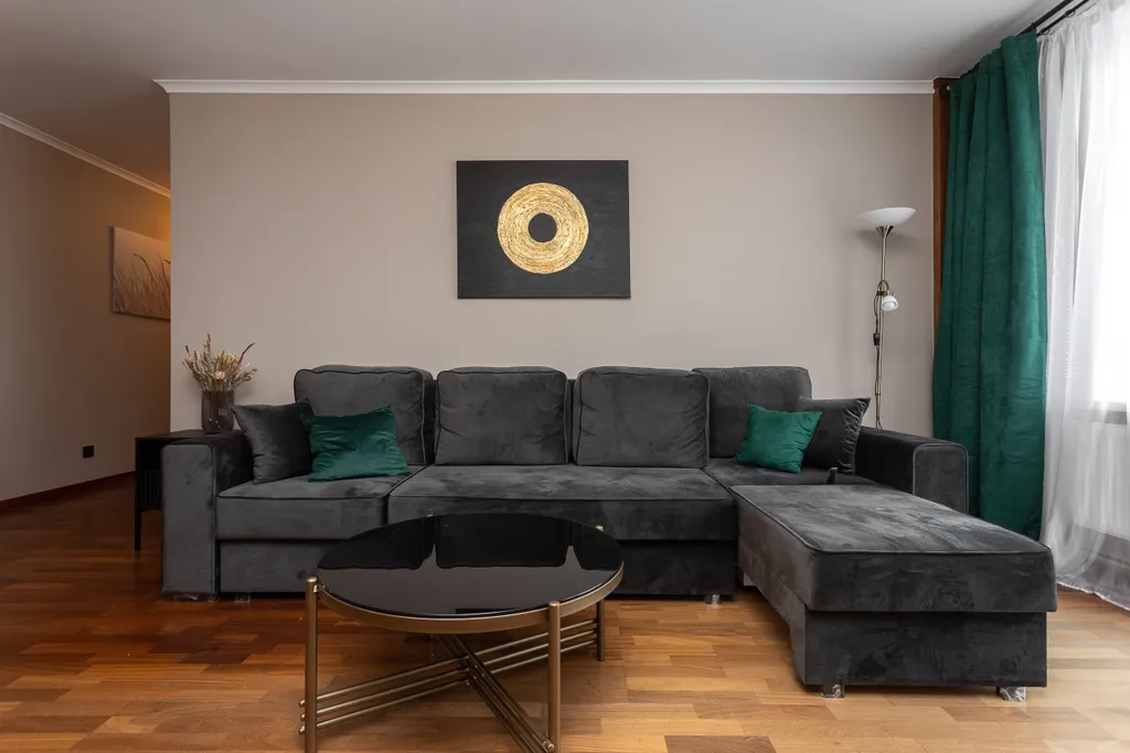 Квартира 3-комнатные апартаменты в центре — Зеленоградск