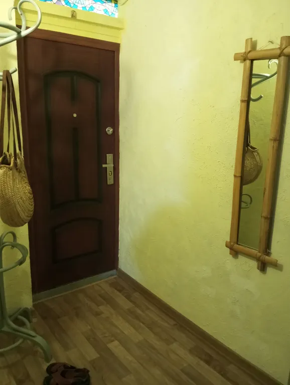 Благоустроенная, уютная и тихая квартира на 2-м этаже в центре