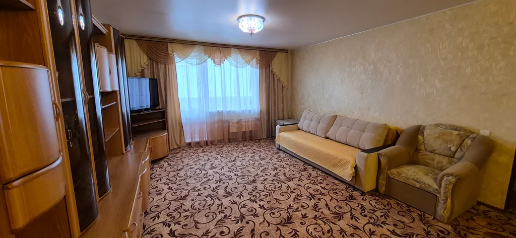 Двухкомнатная на Кубяка