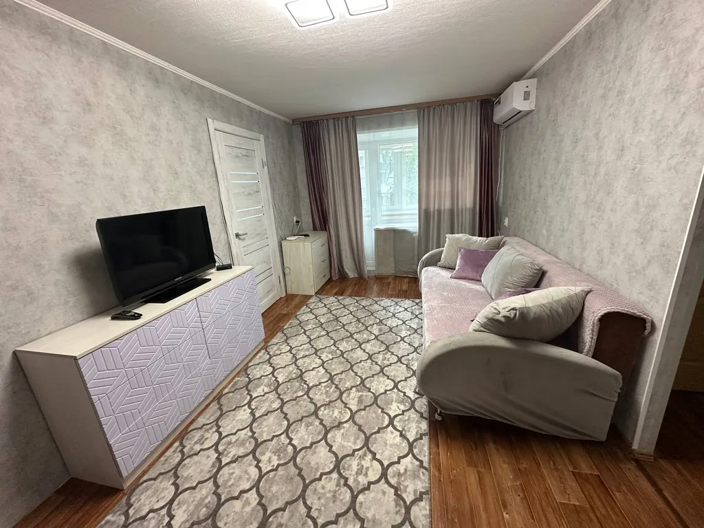 Уютная трешка недалеко от центра города