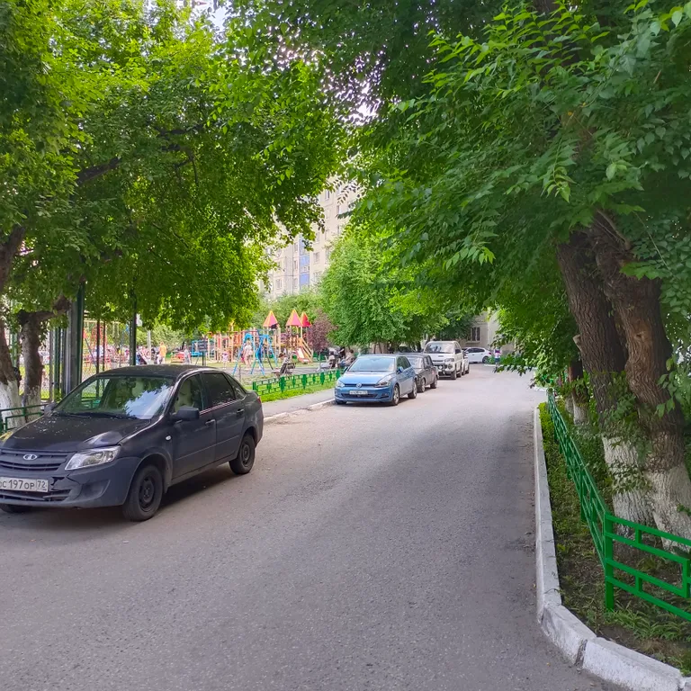Квартира Квартира в самом удобном районе города — Тюмень