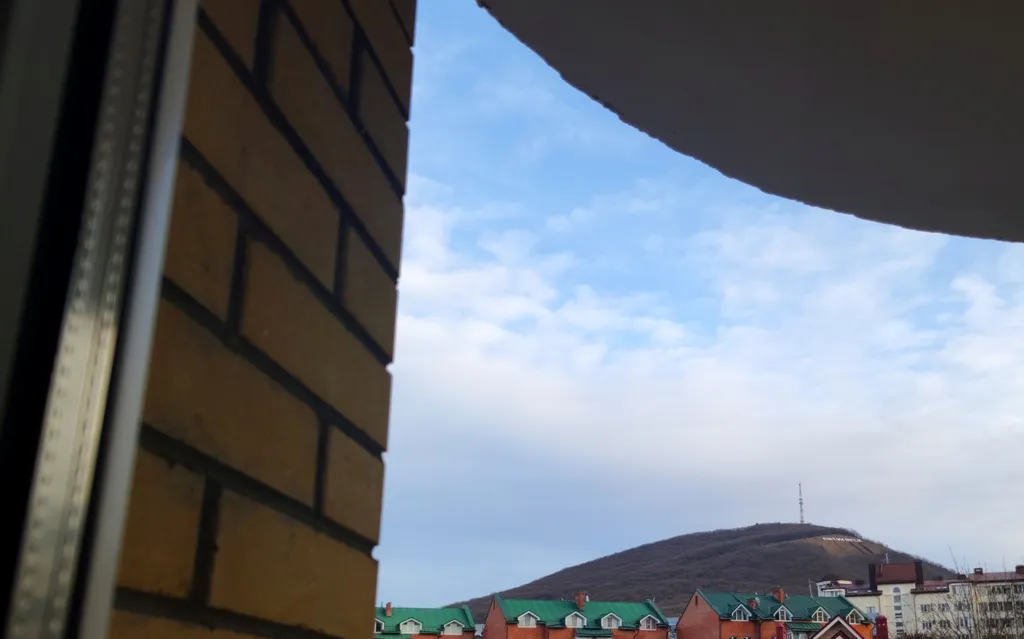 Уютная квартира с видом на Машук в центре Пятигорска