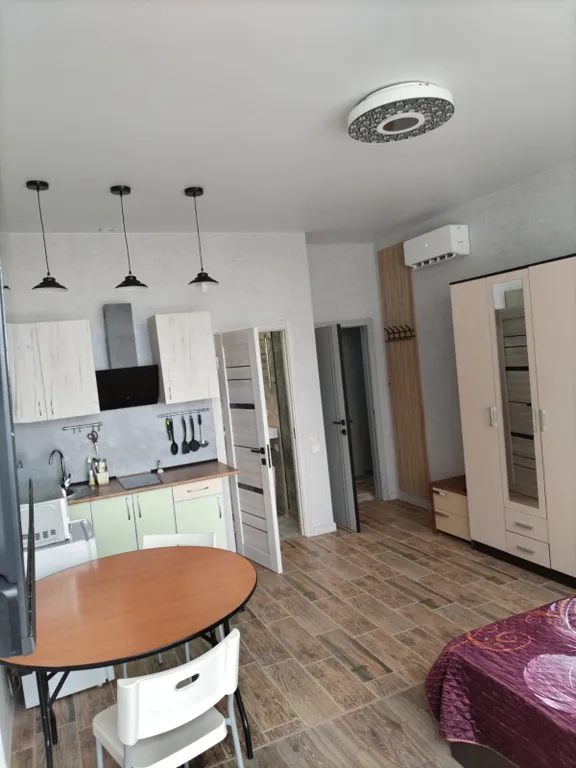 Уютная студия в центре города с видом на город