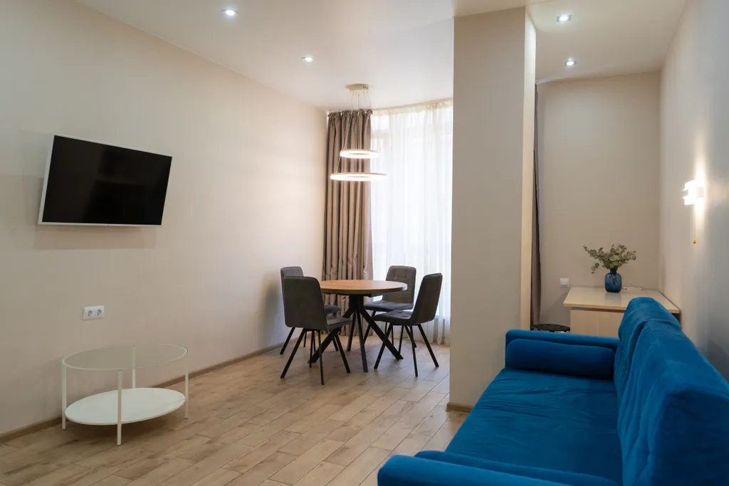 Квартира Квартира Двухкомнатный апартамент в центре Адлера — Адлер