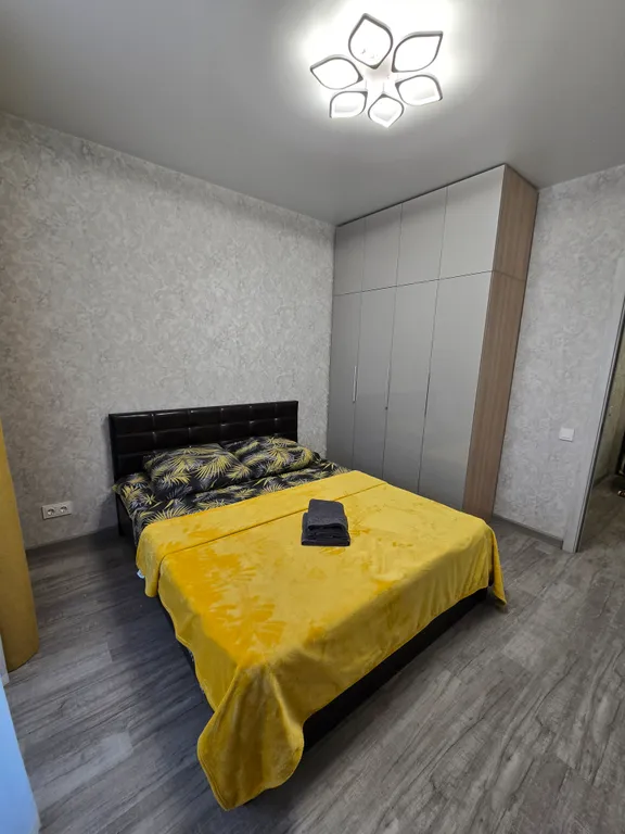 Новая полноценная квартира с балконом на Бульваре — аренда посуточно в Кемерово