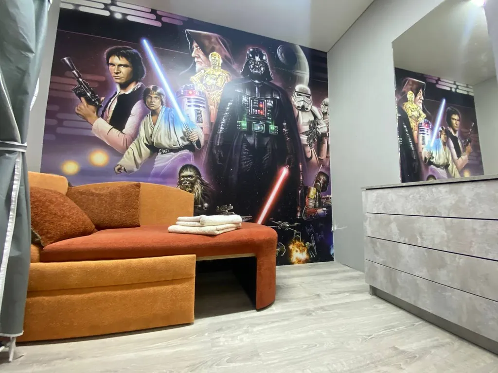 Шикарная однушка с отдельной комнатной в Зареченском районе