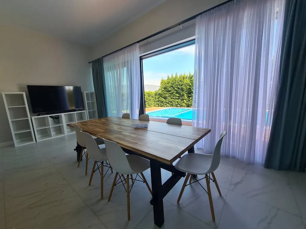 Вилла на Жасминовой