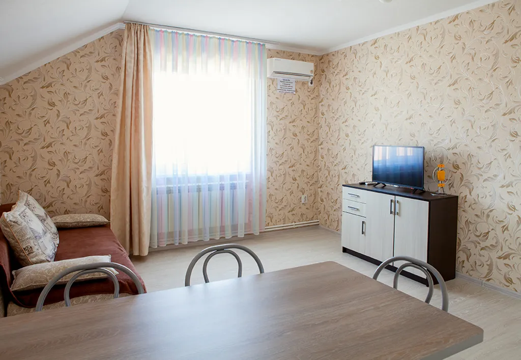 Коттедж Терракот — аренда посуточно в Должанская