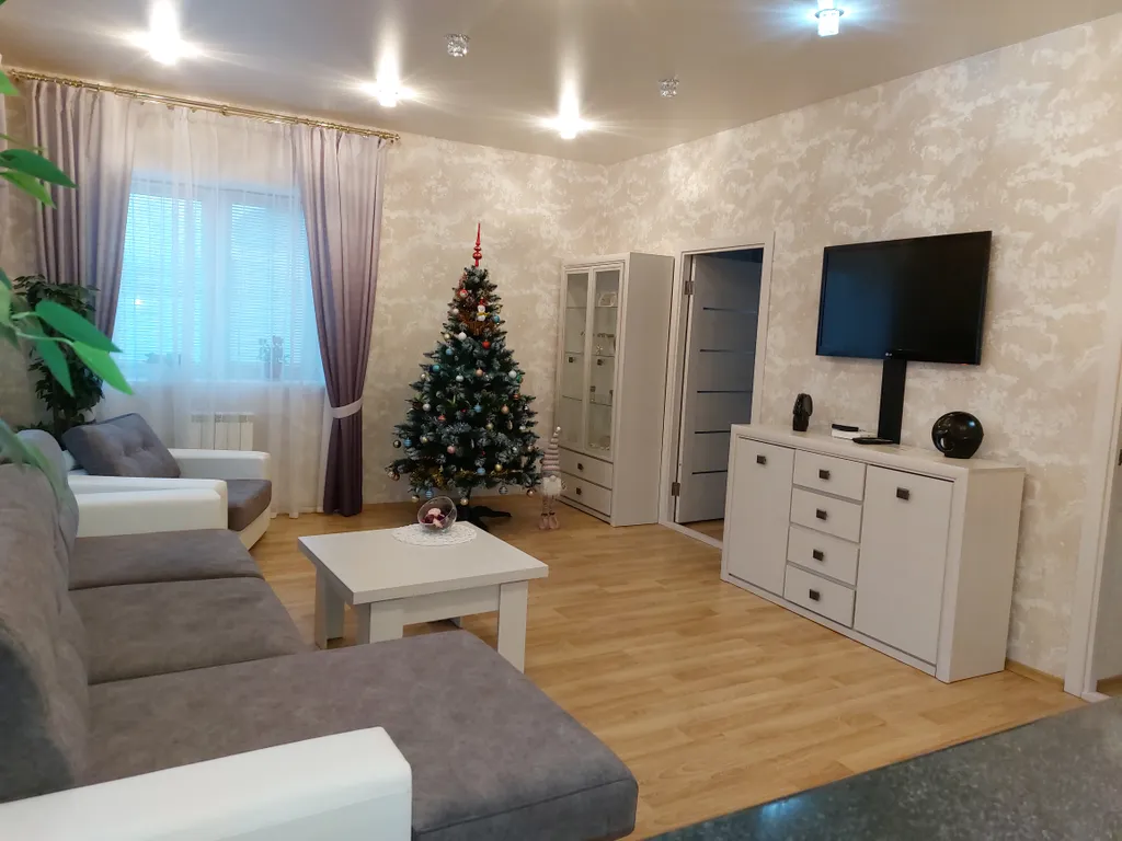 Просторный дом с баней для вашего отдыха рядом с Минском