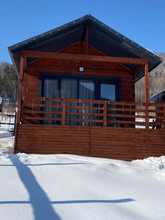 Тихий отдых возле леса с красивым видом на природу