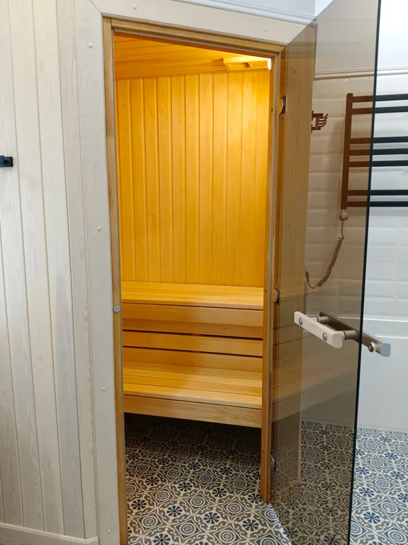 Студия с сауной