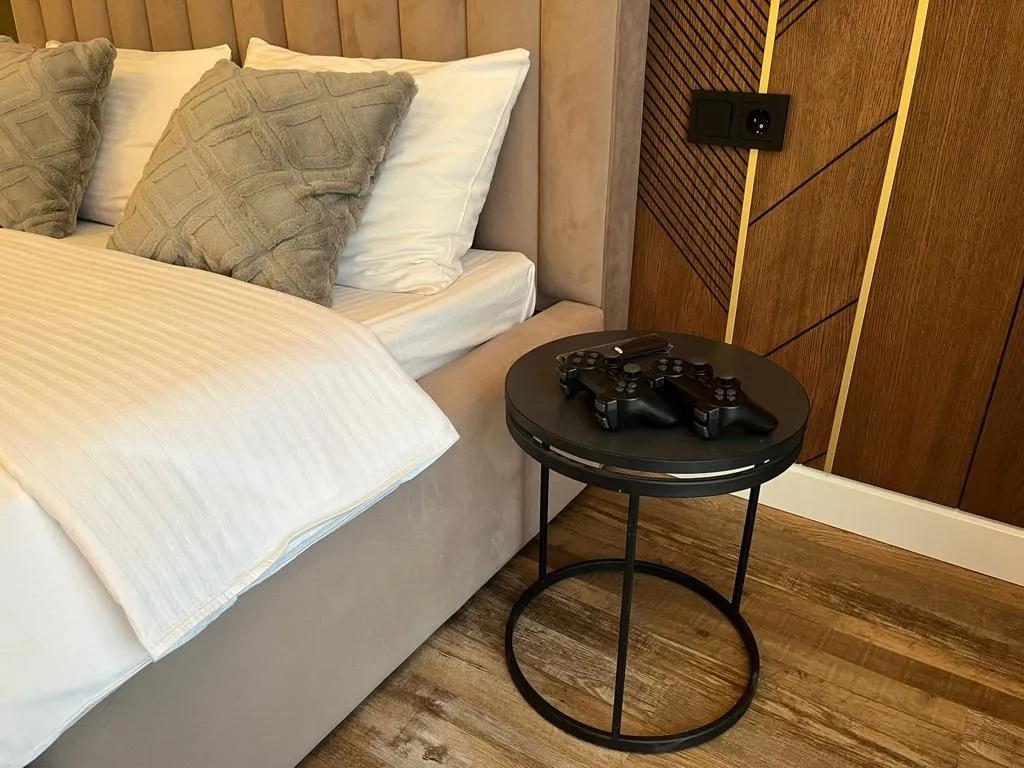 Видовые апартаменты с проектором и PS4 на 17-м этаже