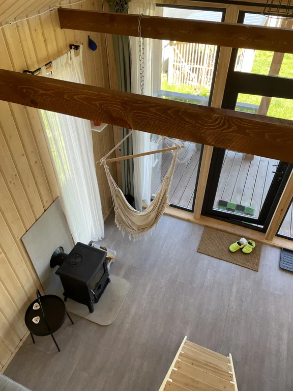 Уютный дом черный