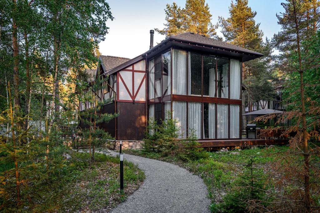 Коттедж Шале — аренда посуточно в Выборг