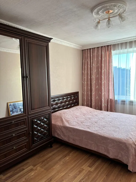 Квартира Уютная, просторная 3-комнатная квартира — Владикавказ