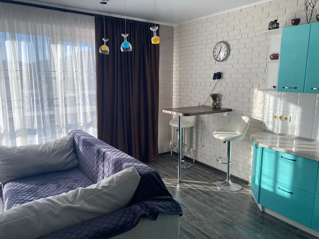 Уютная квартира с видом на озеро и ГЛЦ