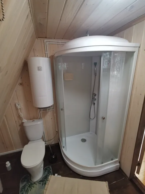 Гостевой домик A-frame в сосновом лесу