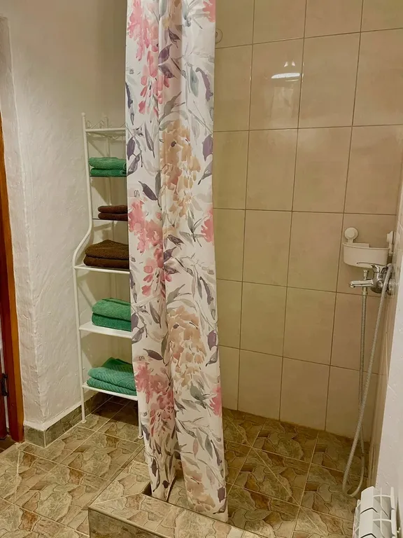 Коттедж 2-комнатный Дом — Северская