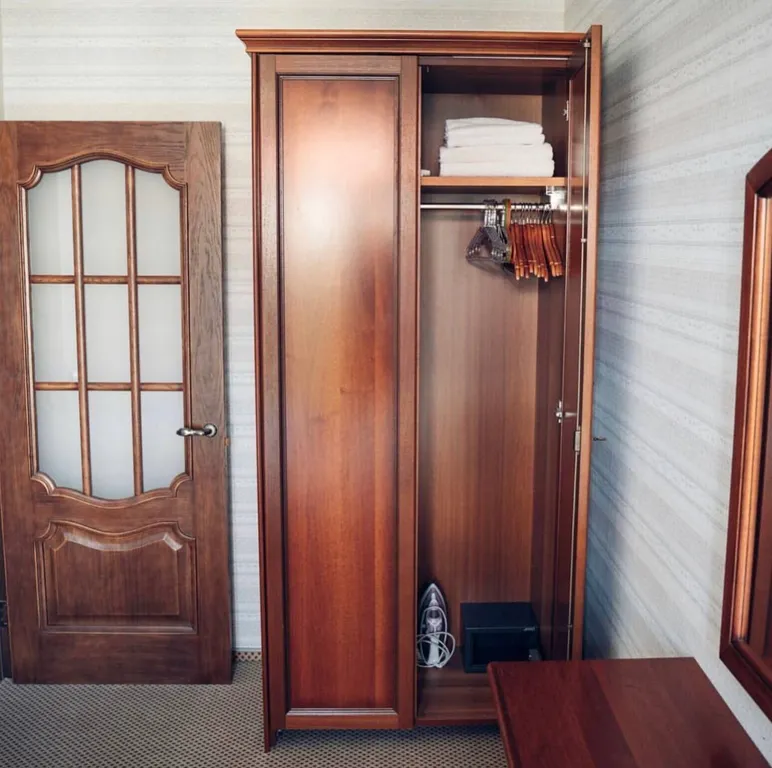 Апартаменты на первой линии в Севастополе, Любимовка