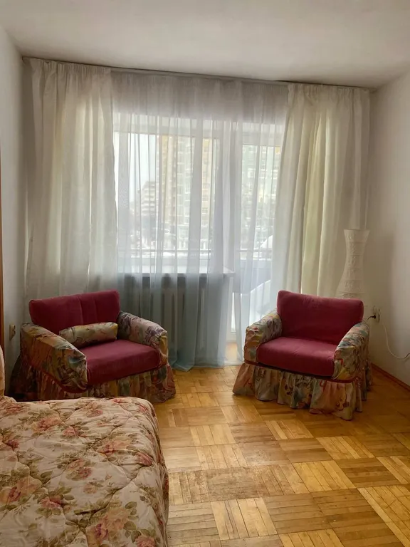 Двухкомнатная квартира у стадиона Юность