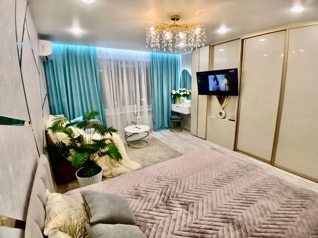 Современная квартира с новым дизайнерским ремонтом