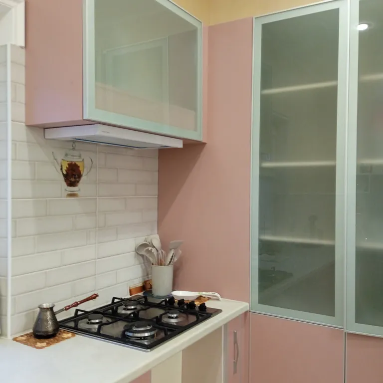 Уютный дом в частном секторе с парковой ваших машин