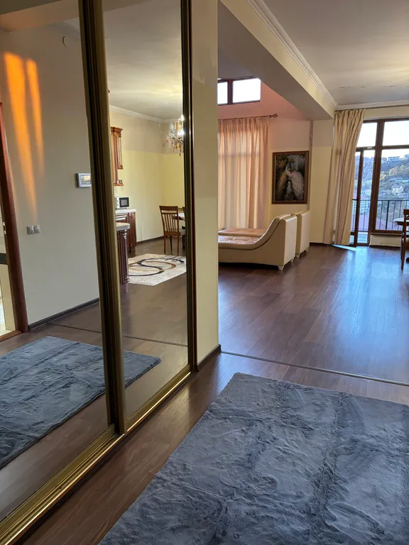 Уютный дом с видом на море